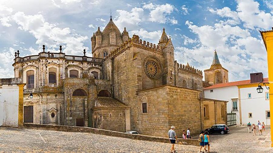Evora Tour