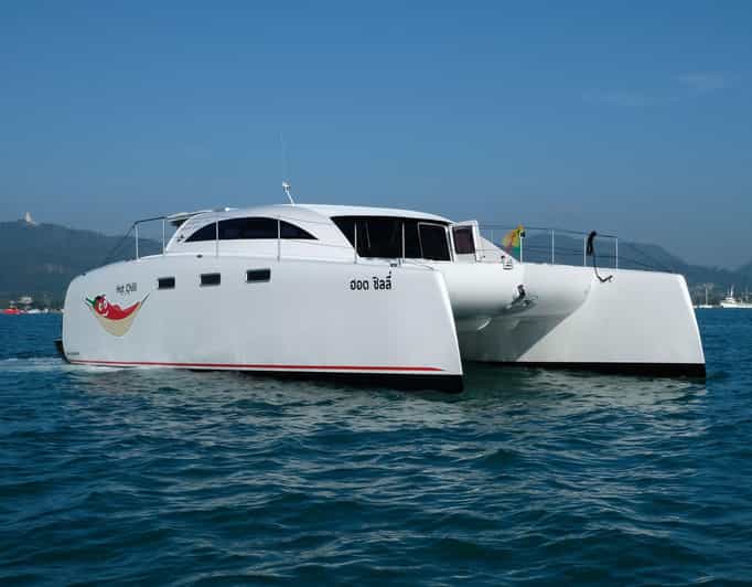 Experience Midnight Magic With Hot Chillis 38FT Stealth