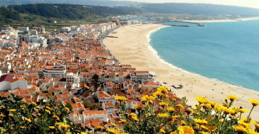 Fátima, Óbidos and Nazaré – Small Group