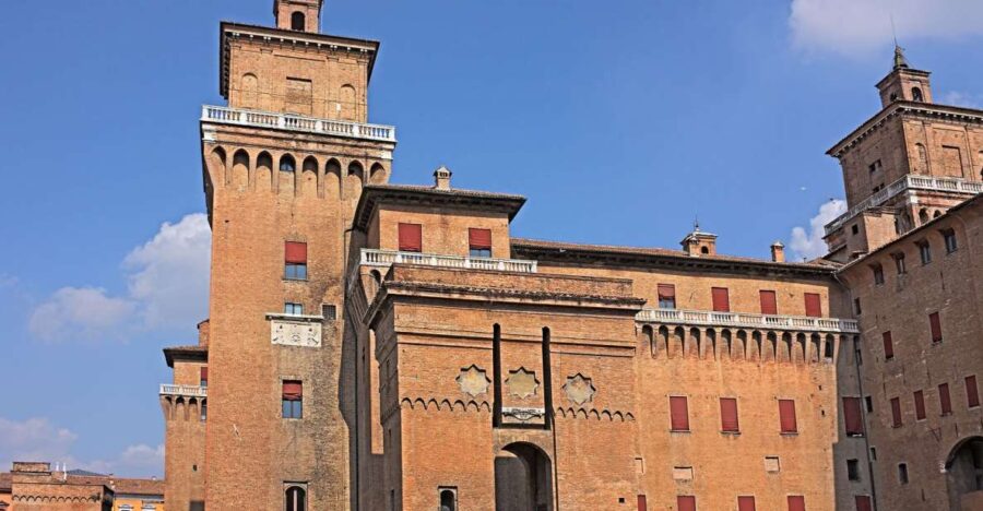 Ferrara: Private Walking Tour With Local Guide