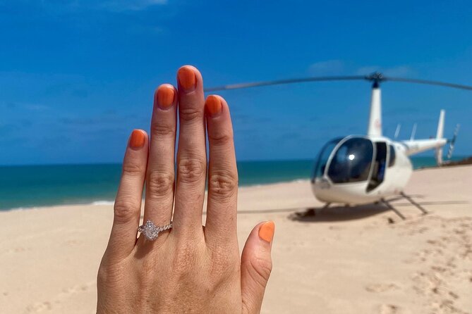 For Someone Special 45 Minute Flight + Gourmet Beach Picnic