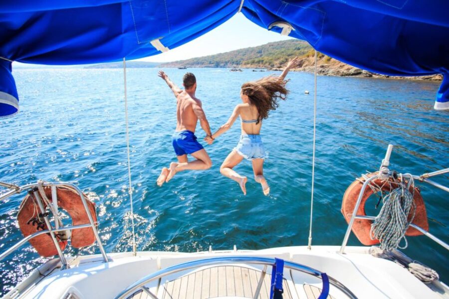 From Agadir or Taghazout: Half-Day Coastal Boat Trip & Lunch - Activity Overview