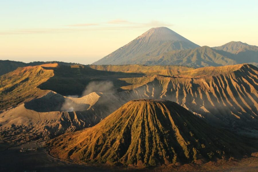 From Bali: 3-Day Excursion to Mount Bromo and Ijen Crater