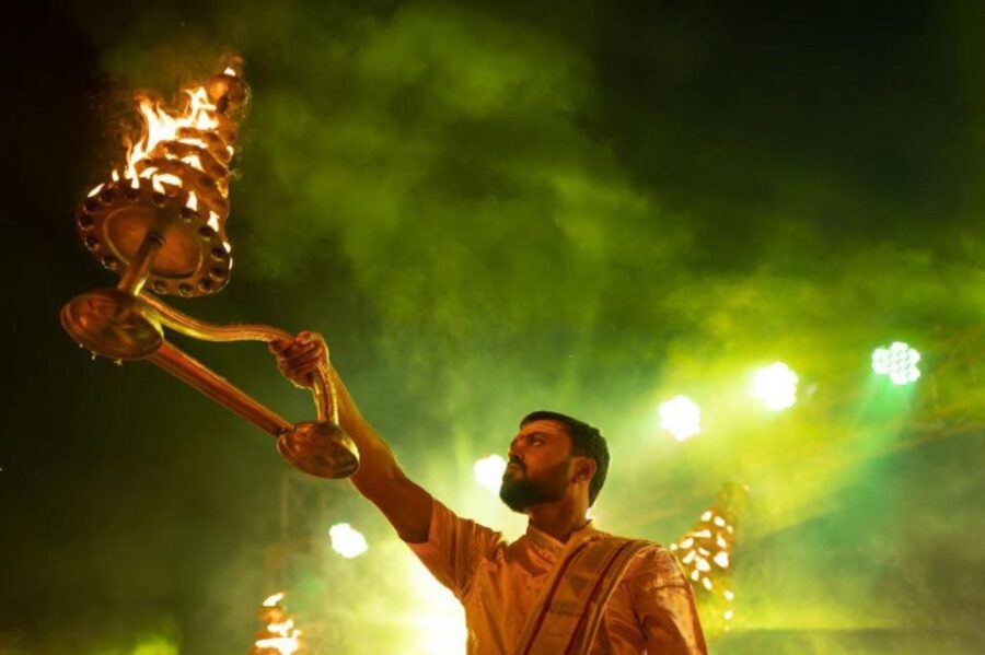 From Bangalore : 2 Days Varanasi Tour