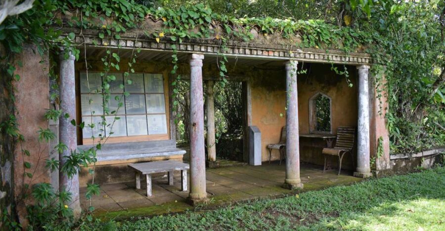From Bentota or Beruwala: Geoffrey Bawa Country Estate Tour