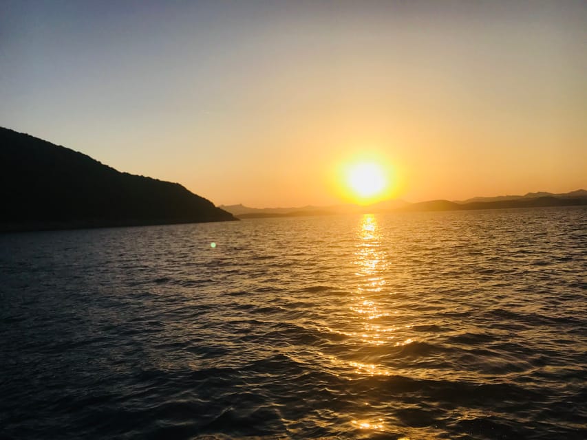 From Bodrum: Private Sunset Boat Tour With Dinner & Swimming