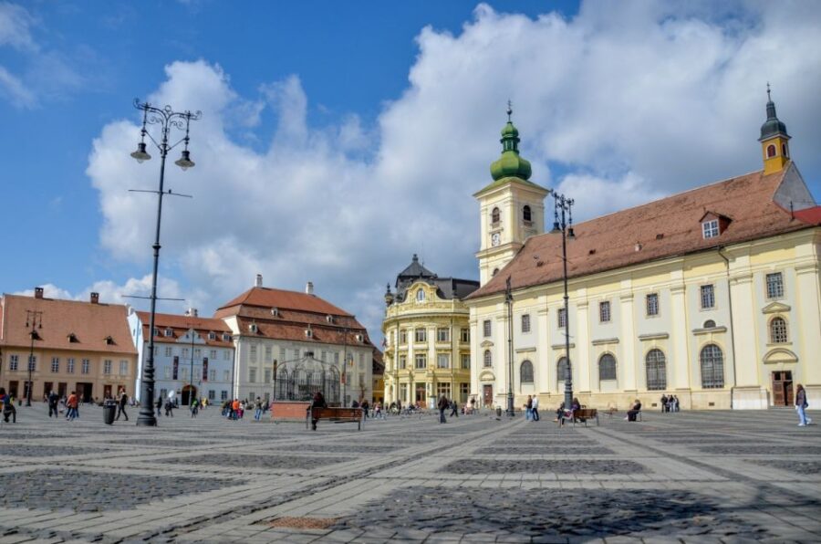 From Brasov: Private Sibiu and Balea Waterfall Day Trip