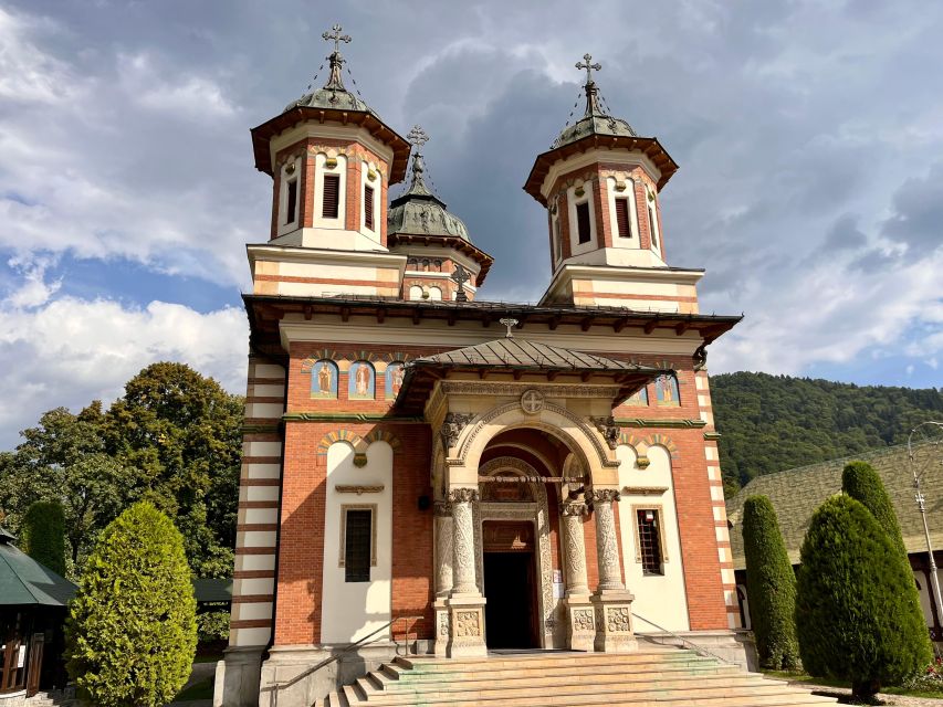From Brasov: Tour of Castles and Surrounding Area