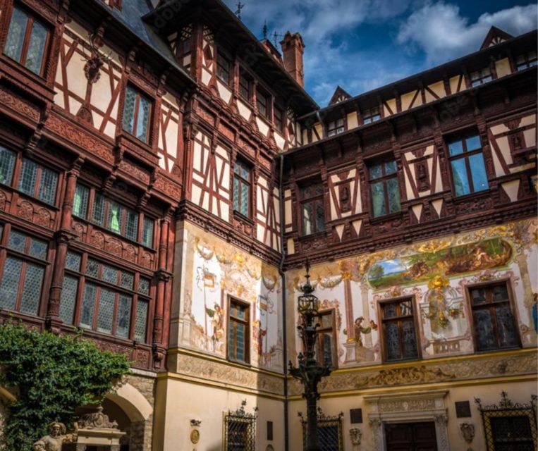 From Bucharest: Sinaia Full-Day Tour