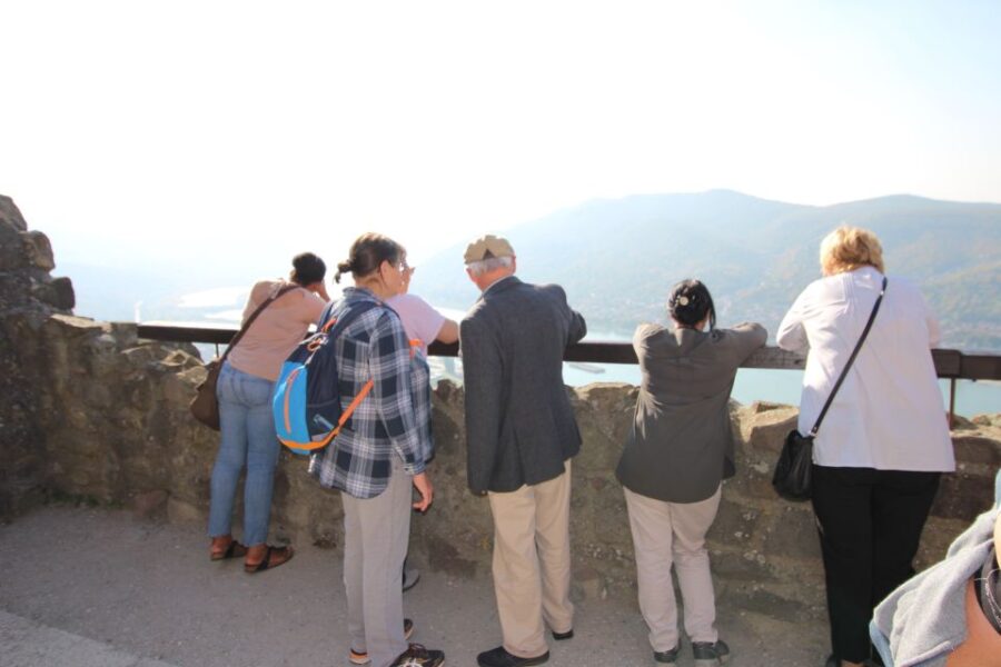 From Budapest: Danube Bend & Szentendre Tour With Lunch