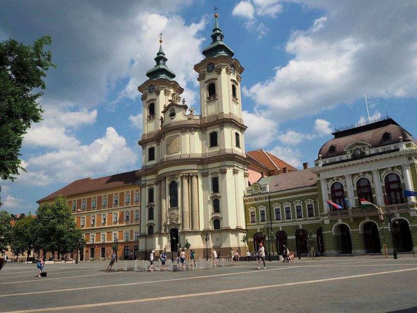From Budapest: Guided Tour of Eger With Wine Tasting
