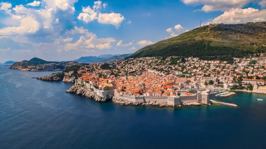 From Budva: Dubrovnik Guided Tour With Free Time