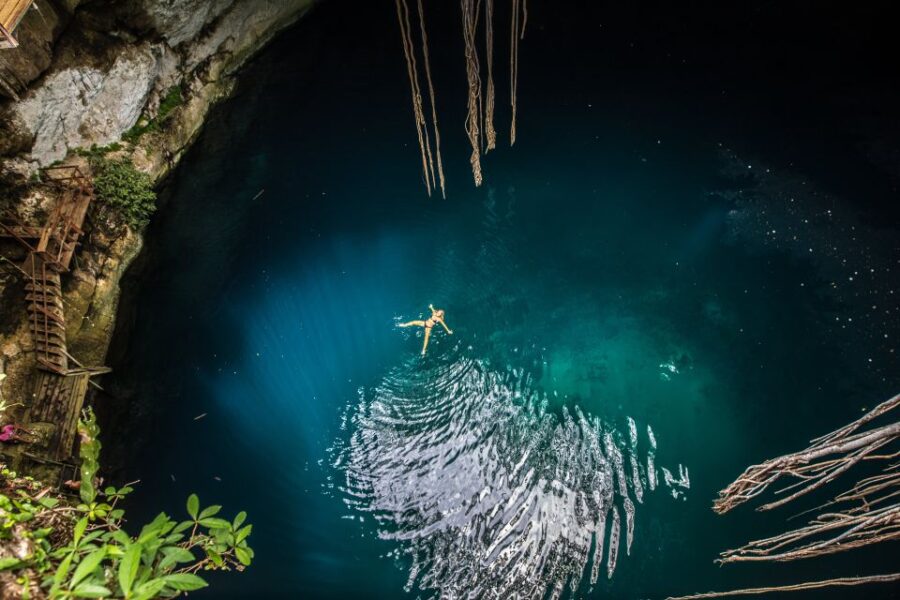 From Cancun & Riviera Maya: 2-Day Yucatan Peninsula Tour