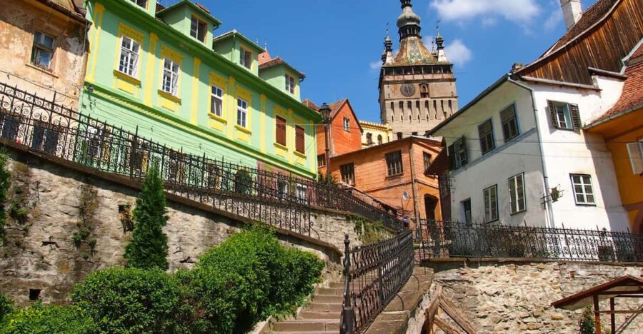 From Cluj Napoca: Alba Iulia and Sighisoara Day Trip