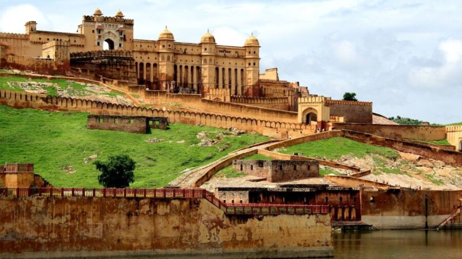 From Delhi: 3-Day Trip to Agra, Fatehpur Sikri and Jaipur