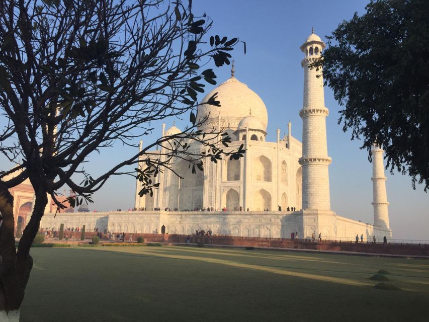 From Delhi: Same Day Taj Mahal Tour by Car With Chauffeur - Tour Overview
