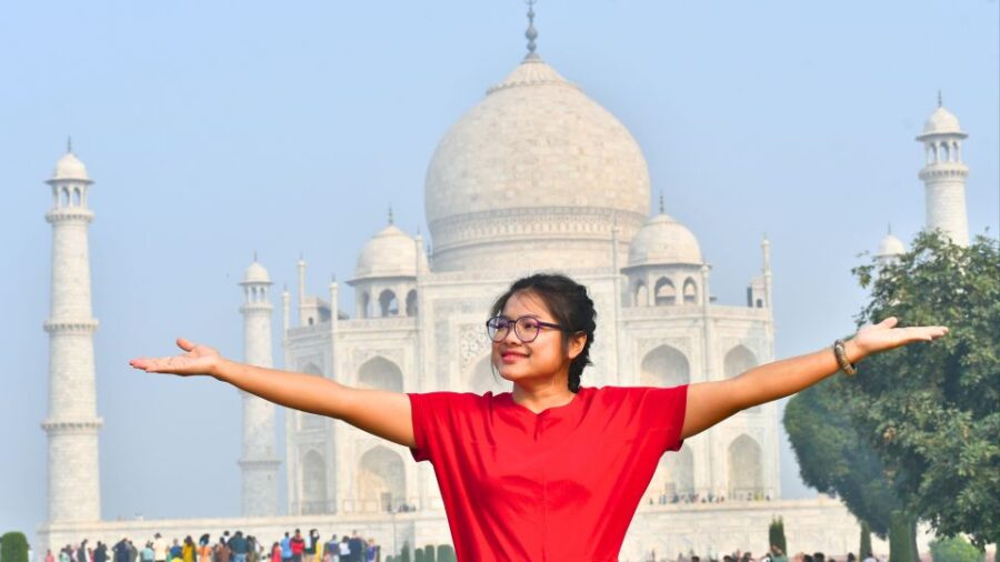From Delhi: Taj Mahal Tour With Agra Fort & Fatehpur Sikri