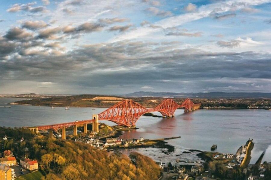 From Edinburgh: 2-Day Loch Lomond, West Highlands & Oban