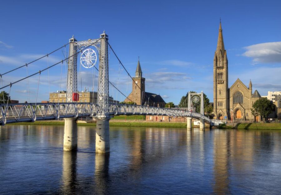 From Edinburgh: 2-Day Loch Ness, Inverness & Highlands Tour