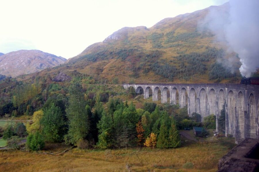 From Edinburgh: Scottish Highlands & Isle of Skye 5-Day Tour - Exploring Loch Lomond and Trossachs