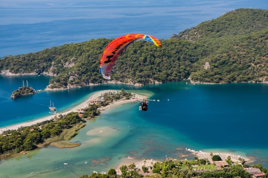 From Fethiye: Tandem Paragliding With Transfer