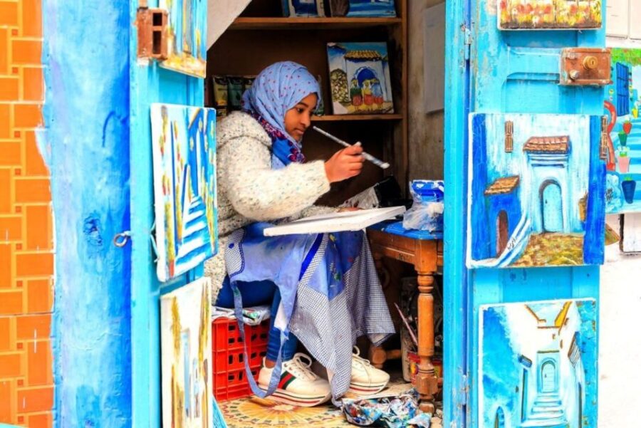 From Fez: Fully Guided Day Trip to Chefchaouen