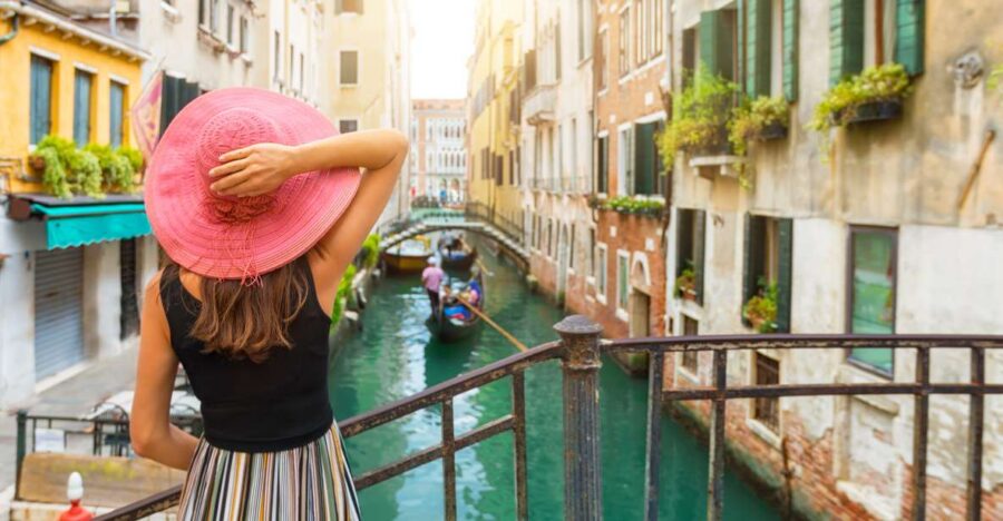 From Florence: Venice Full-Day Guided Bus Trip