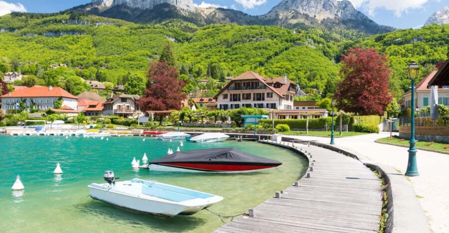 From Geneva: Annecy Private Day Trip