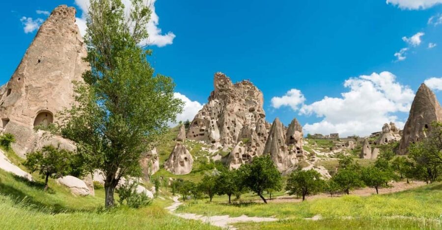 From Göreme: Cappadocia Red and Green Highlights Tour