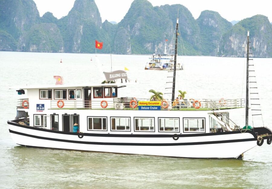From Hanoi: Ha Long Bay 1 Day Charter Full Cruise Private