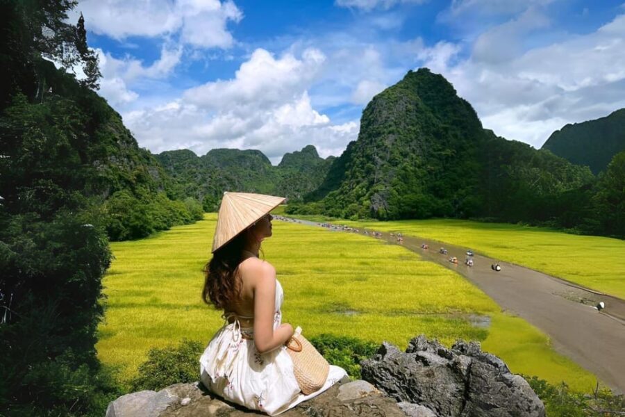 From Hanoi Visit Ninh Binh, See Animals In Cuc Phuong 2 Days