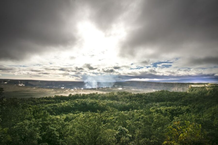 From Hilo: Kilauea Lava Flow Tour With Lunch and Dinner