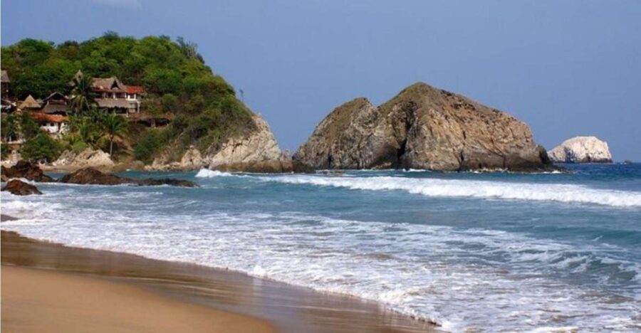 From Huatulco: Zipolite Adult Beach Day Trip