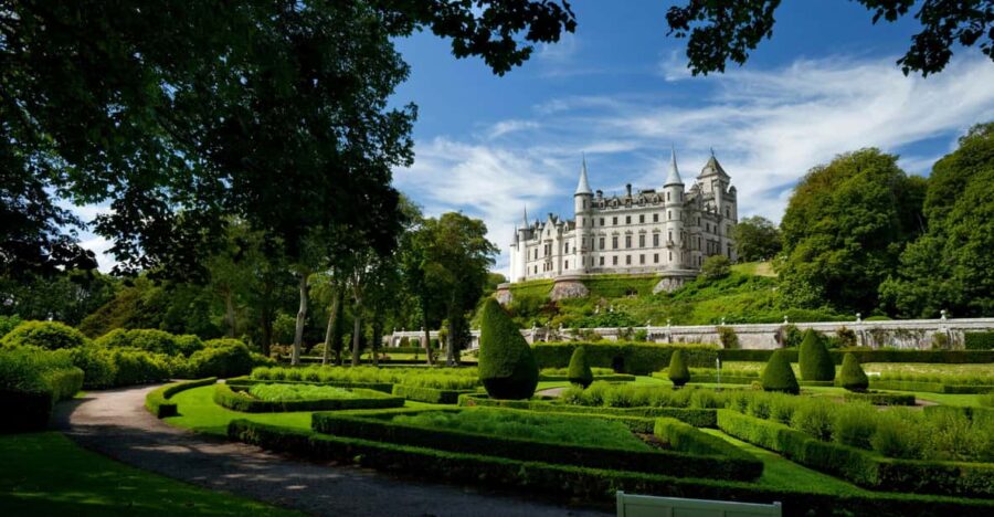 From Inverness: Dunrobin Castle and Easter Ross Day Trip