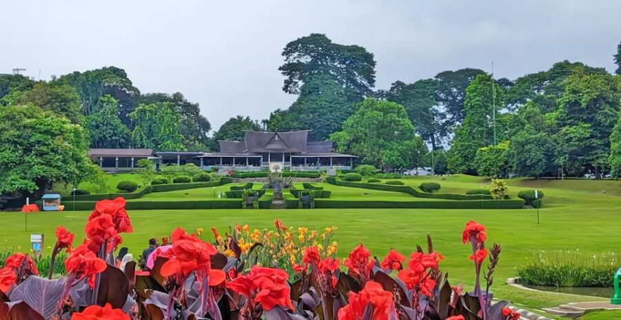 From Jakarta : Botanical Garden, Waterfalls, Natural Views