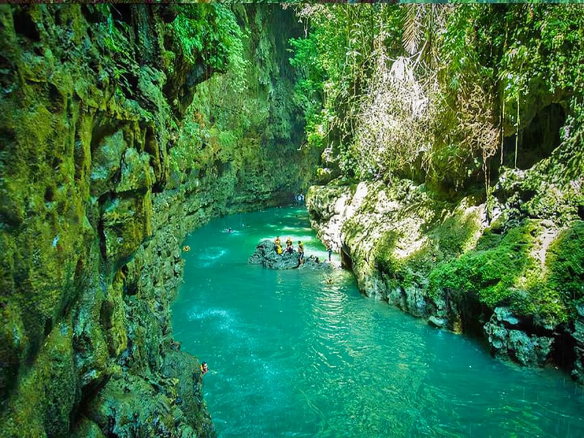 From Jakarta : Yogyakarta, Borobudur, Bromo, Ijen & Bali