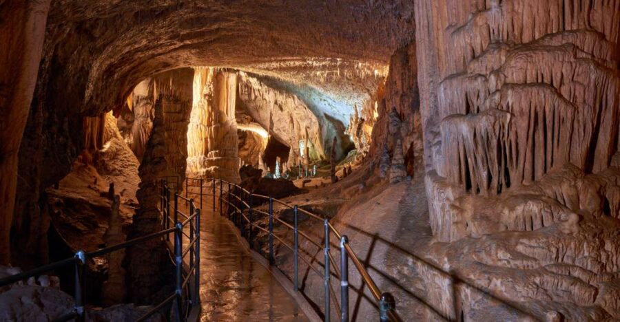 From Kranjska Gora: Postojna Cave & Predjama Castle Day Trip