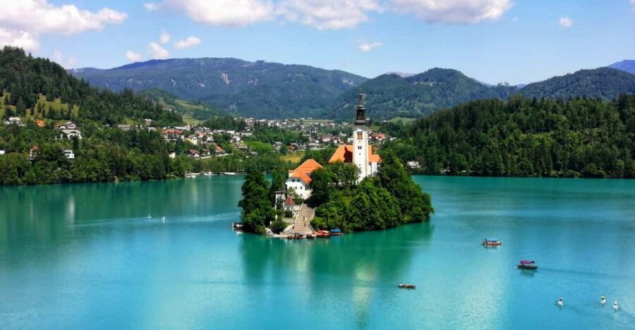 From Ljubljana: Lake Bled Tour