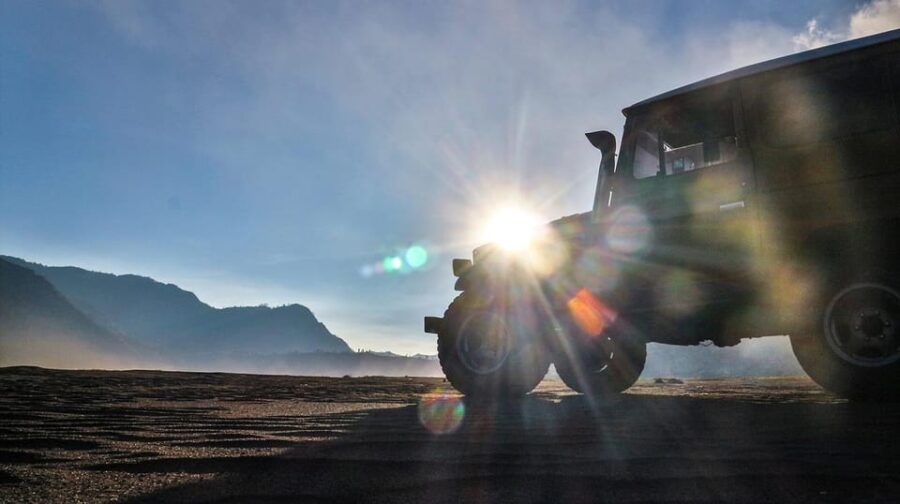 From Malang/Surabaya: Sunrise or Sunset Mount Bromo Tour