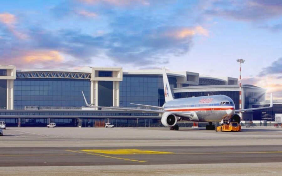 From Malpensa Airport : Private 1-Way Transfer to Milan