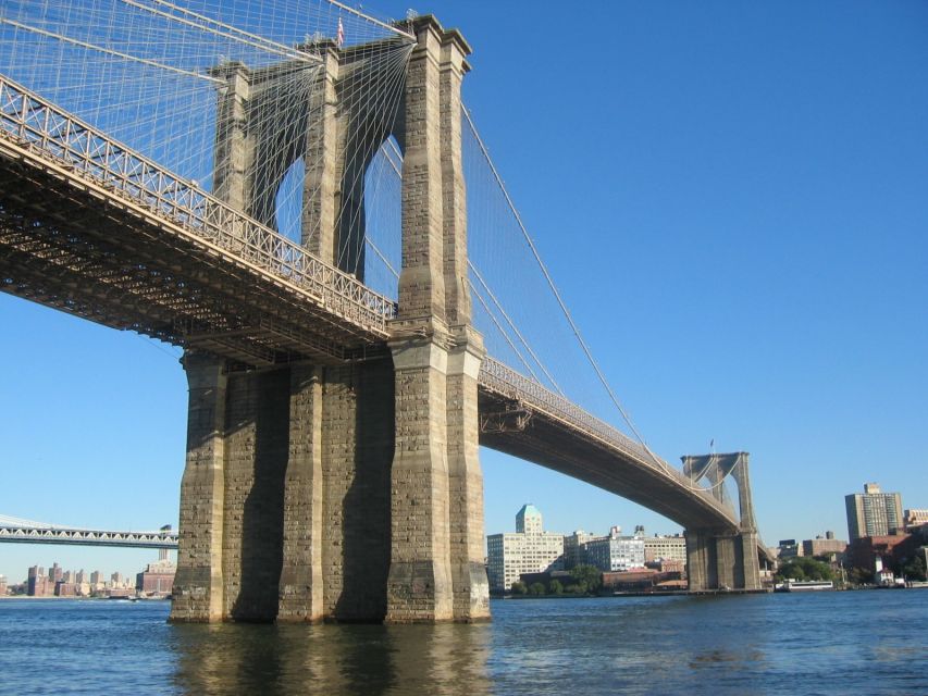 From Manhattan: 2-Hour Brooklyn Bridge Park Bike Tour - Tour Overview