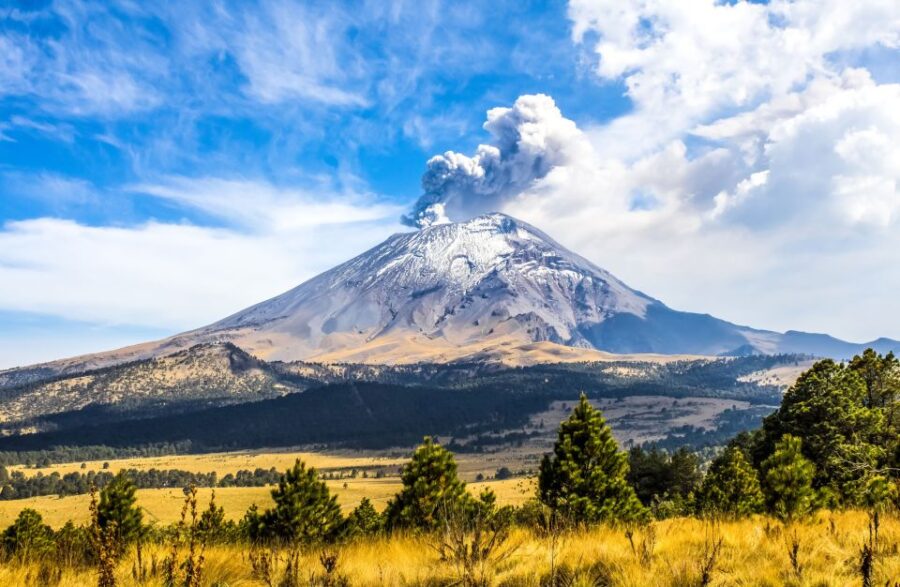 From Mexico City: Hike Iztaccihuatl Volcano With an Alpinist - Activity Overview