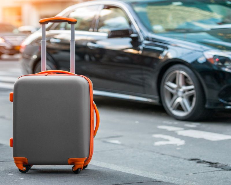 From Milan : Private 1-Way Transfer to Malpensa Airport
