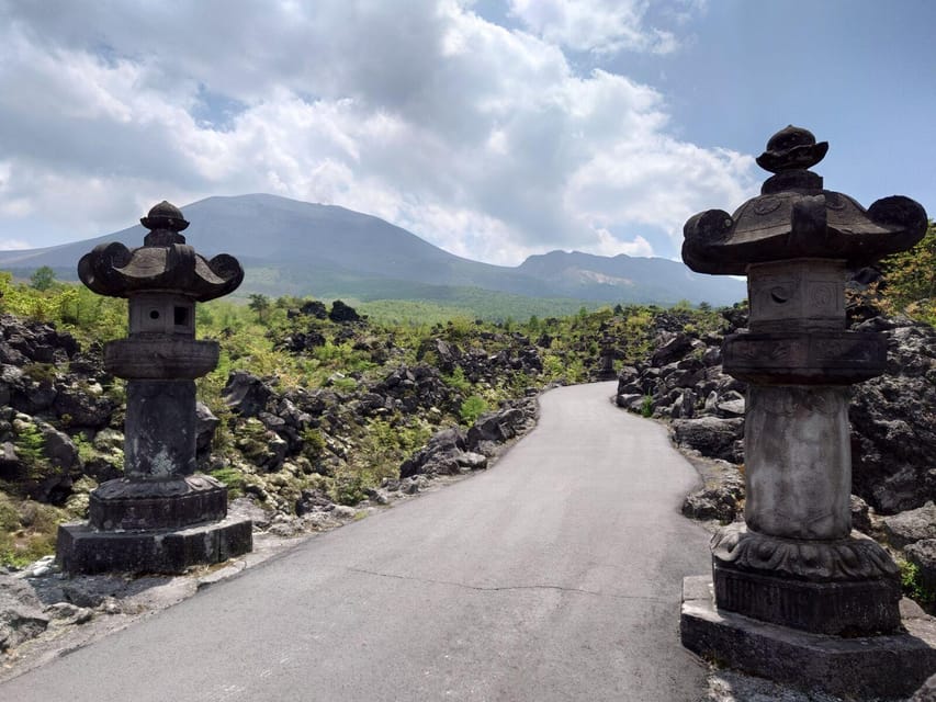 From Nagano and Karuizawa: Unwind in Kusatsu Onsen - Tour Overview