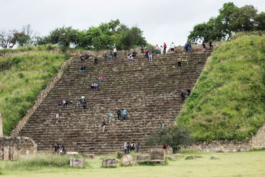 From Oaxaca: Monte Albán and Art Craft Towns Day Trip - Tour Overview and Pricing