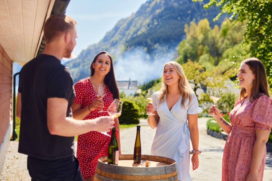 From Odda: Hardangerfjord Cruise With a Visit in Naa