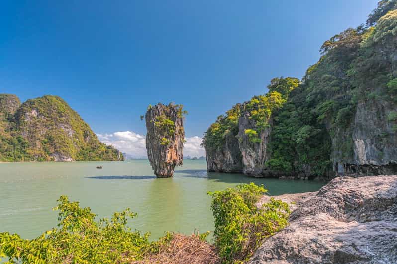 From Phuket: Private Boat Trip To Phi Phi-James Bond Island
