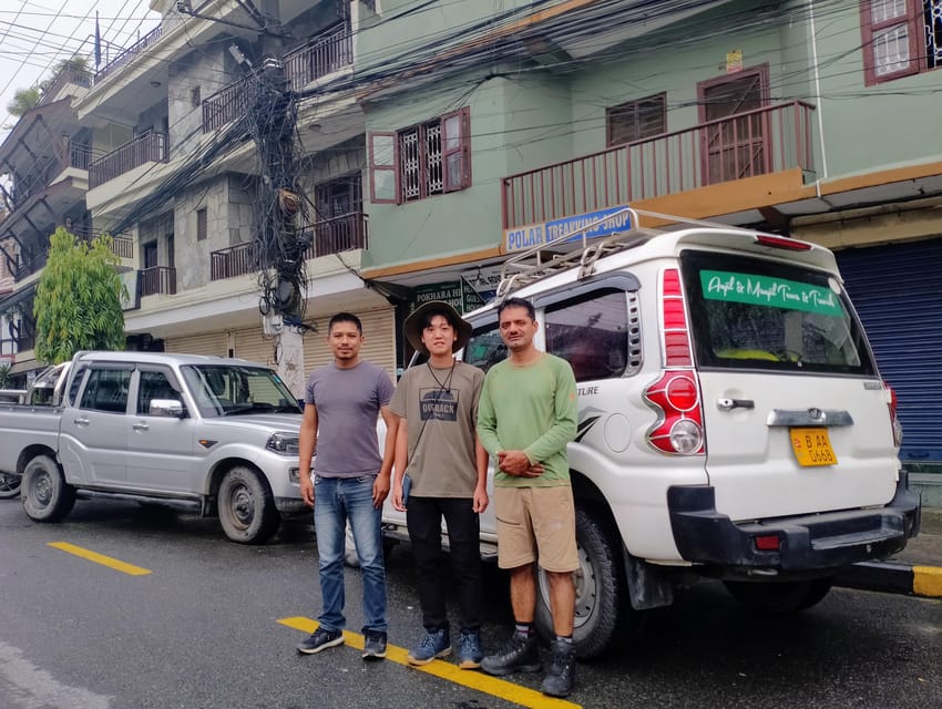 From Pokhara: Luxury Private Car Transfer to Kathmandu
