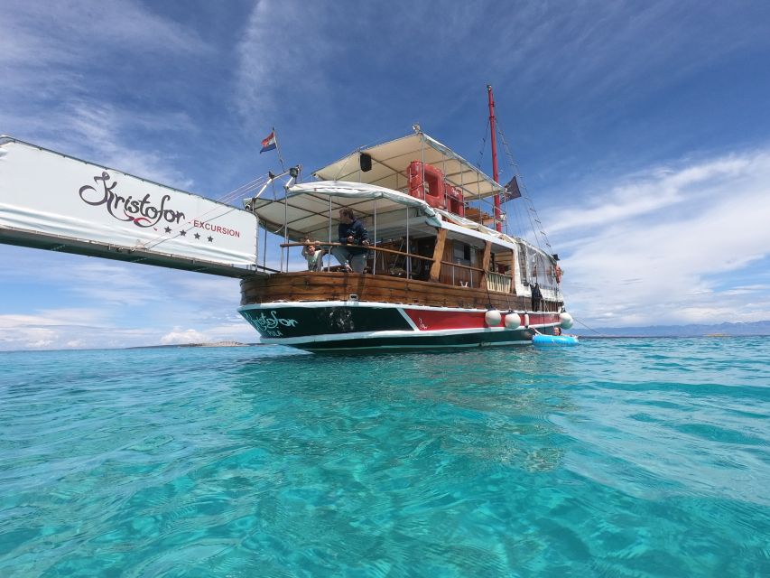 From Poreč: Boat Day Trip to Rovinj With Fish Lunch
