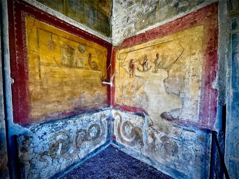 From Positano: Pompeii-Vesuvius & Winery All Inclusive Tour